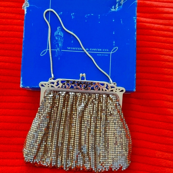 Whiting & Davis Bags Vintage Whiting And Davis Gold Mesh Bag Poshmark